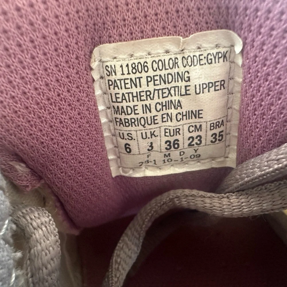 Skechers Kids' Gray and Pink Sneakers size6 #7